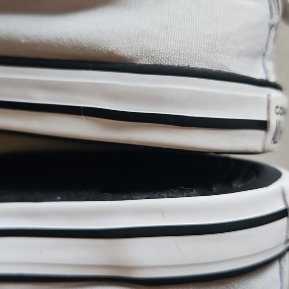 Toddler Converse Sneakers - Picture 9 of 14